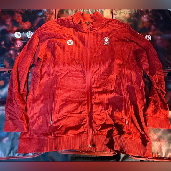 Lululemon Team Canada 2022 Mens 3XL Engineered Warmth Jacket Merino Wool Blend - Picture 1 of 10